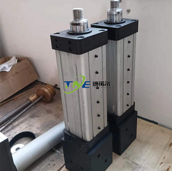 高温伺服电缸的伺服控制系统是如何实现高精度定位的