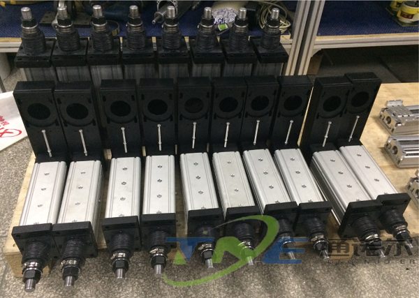 1637992017.png 比格设计.png